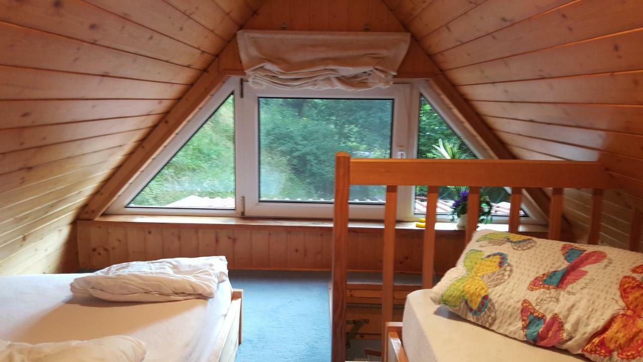 Uns Luett Hus Villa คราโคอัมเซ ภายนอก รูปภาพ