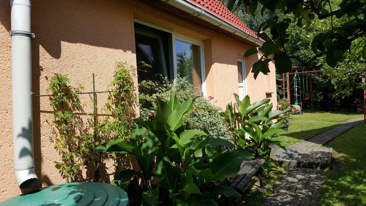 Uns Luett Hus Villa คราโคอัมเซ ภายนอก รูปภาพ